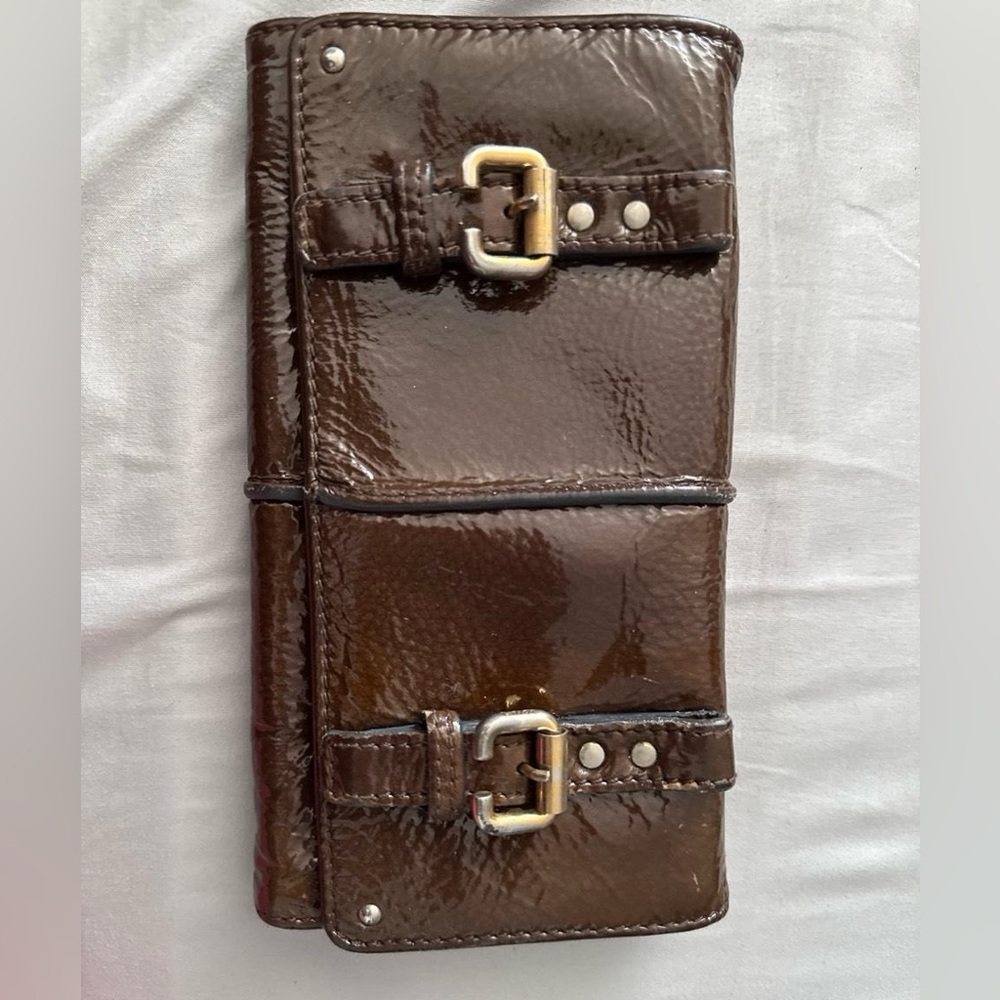Chloe Brown Patent Leather Women’s Long Wallet